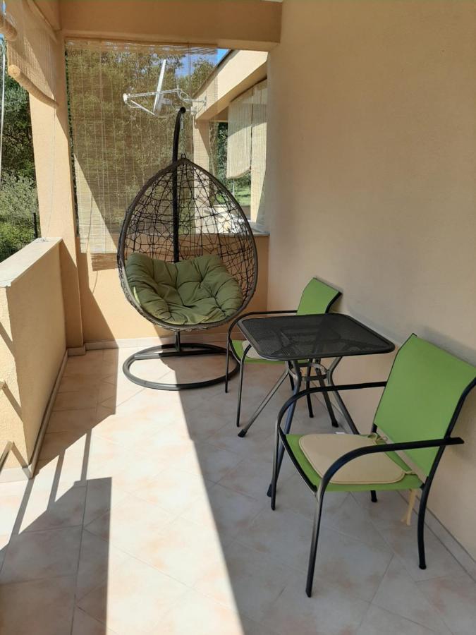 Apartmani Lea Starigrad Paklenica Exterior photo